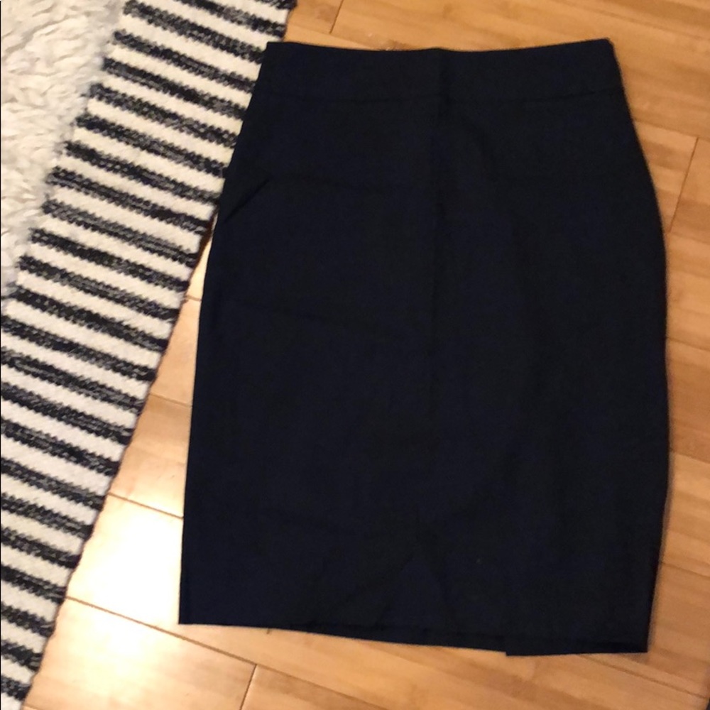 Banana Republic -00P - Navy Blue Suit Skirt